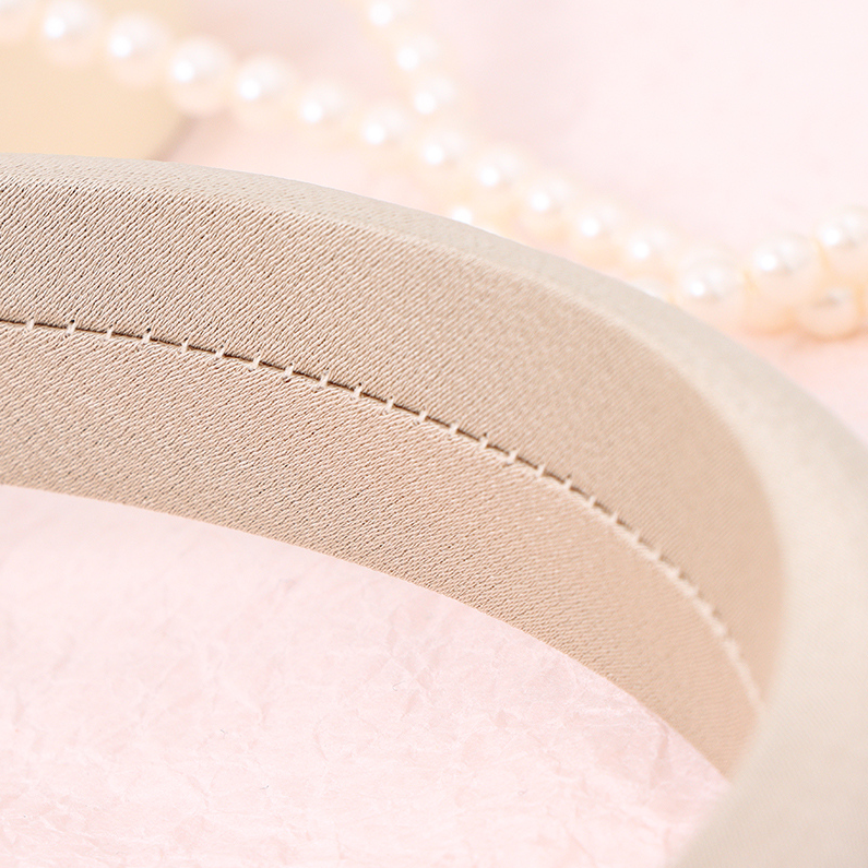 Traffic-GeneratingSolid Color Headband