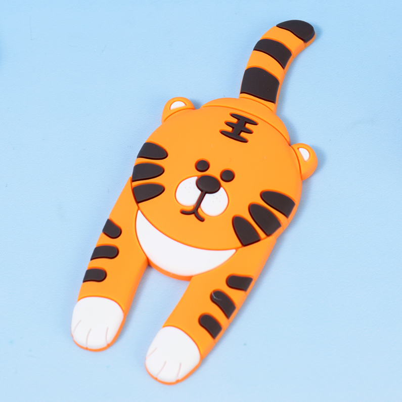 Cute Animal Multi-functional Hook Fridge Magnet (Baby Tiger)