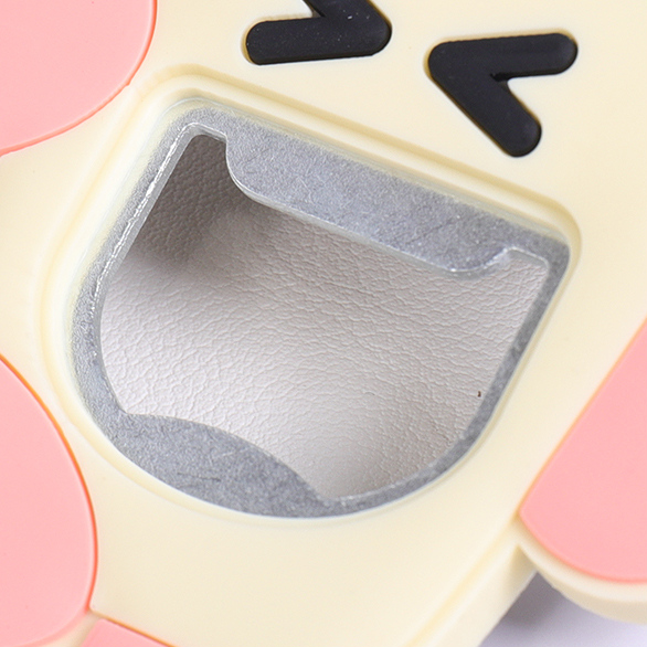 Cartoon Garlic Bottle Opener Fridge Magnet (White)