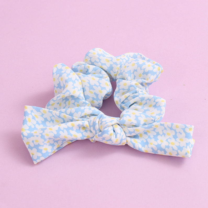 Stylish floral scrunchie