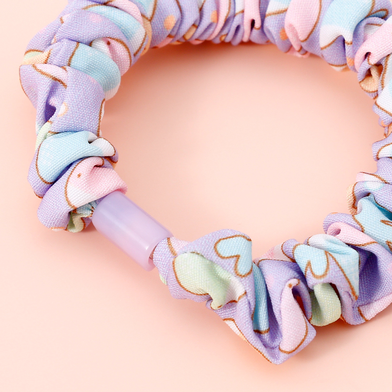 2 rubber bands (mixed colors)