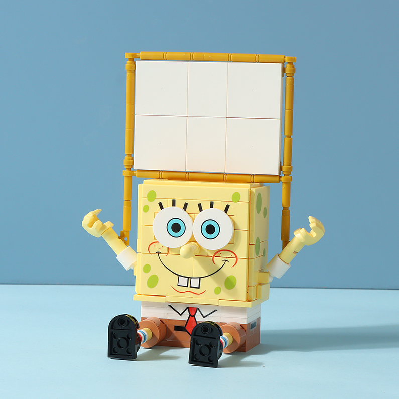 Character Pen Holder Building Blocks