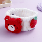 Raspberry Bear Cute Dry Hair Band (White)