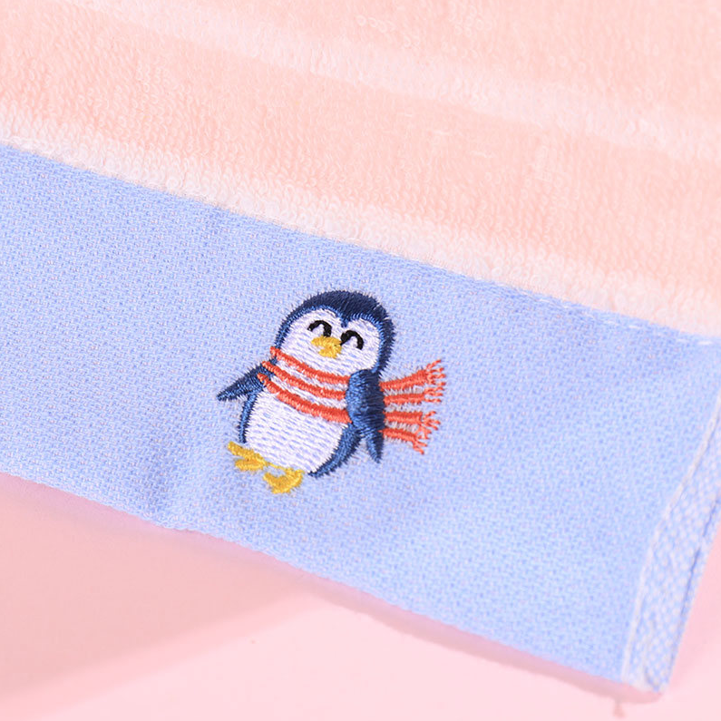 Cute kitten striped towel