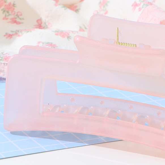 Magic color rectangular clip