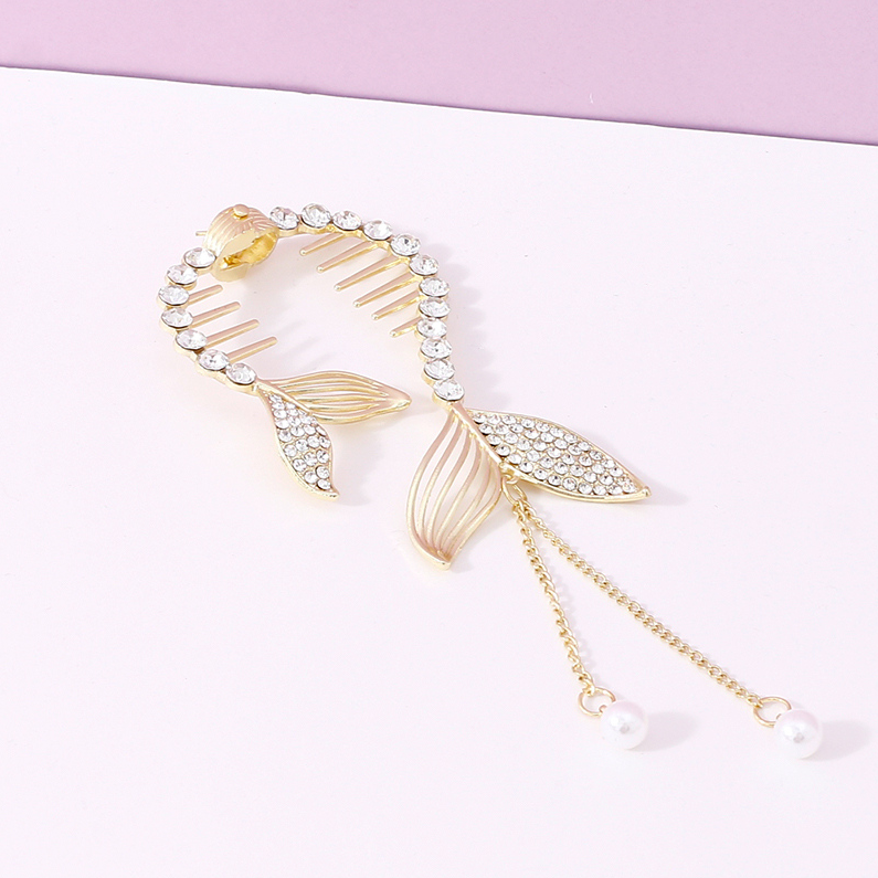 Marine fish bone metal hair grab