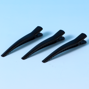 Black beak clip