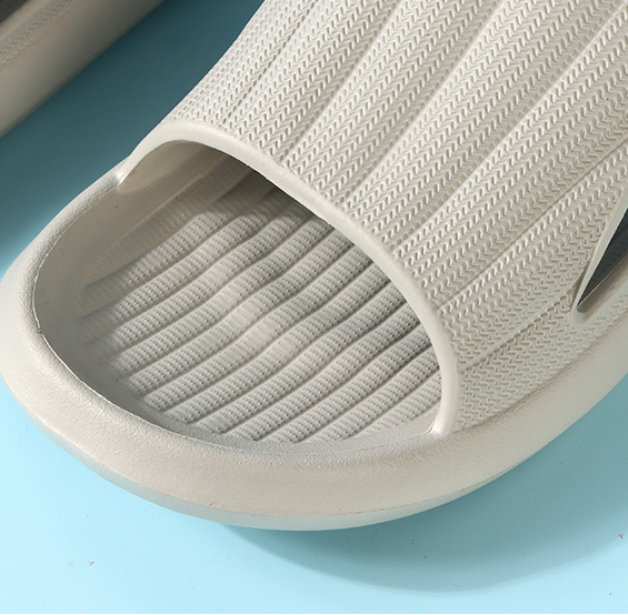 Men's Bathroom Slippers (Size 41-42 grey)