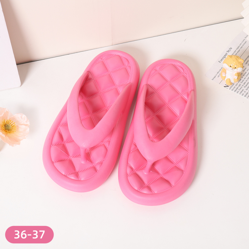 Soft bottom fashion flip-flops 36-37 (Rose red)