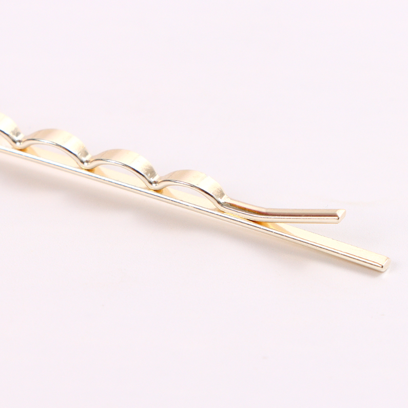 Basic matching color gold and silver basic a word clip 8