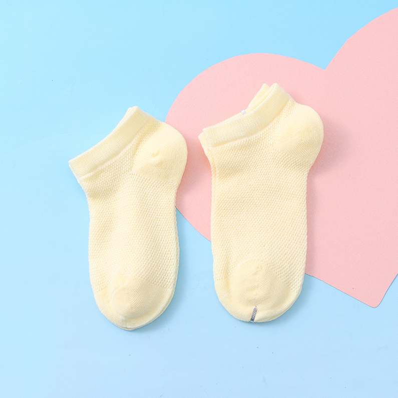 Simple solid color Breathable children's socks (6-8 years ol