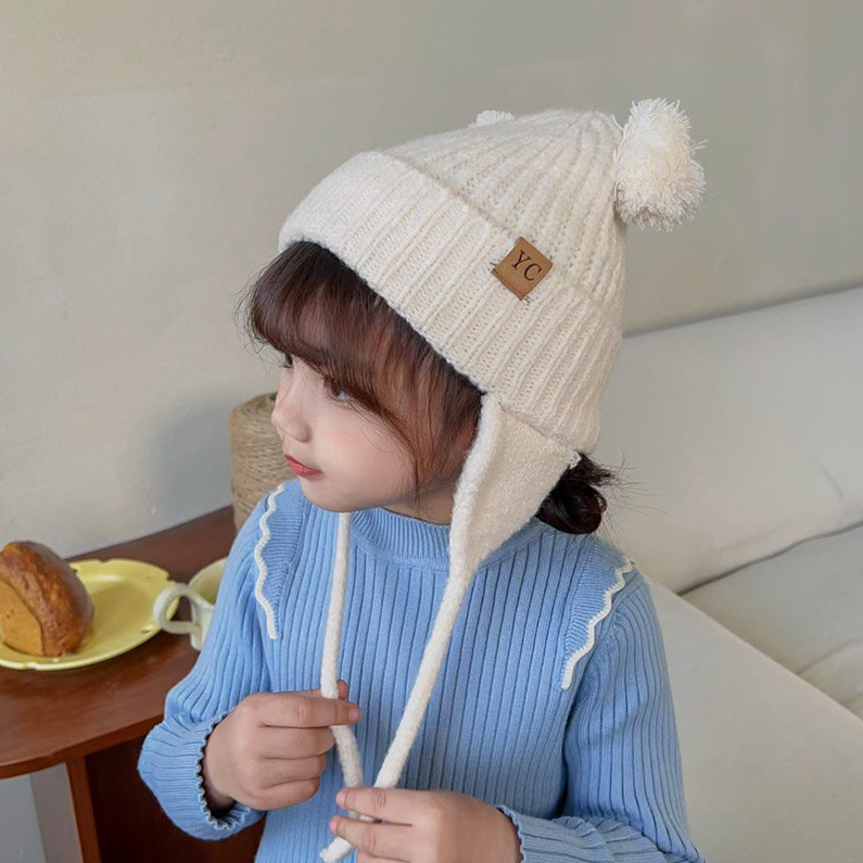 Children's ear protector hanging ball hat