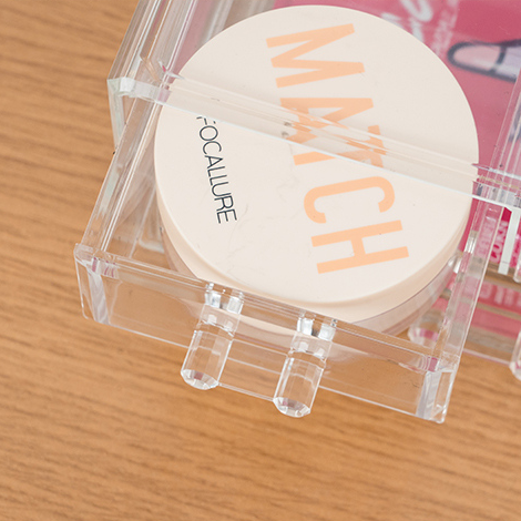 2-Layer Plastic Makeup Organizer with 3 Drawers (Clear)