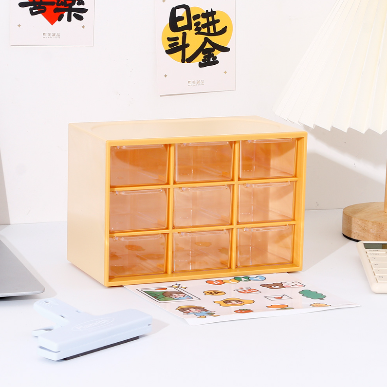 DIY Plastic Storage (mixed)