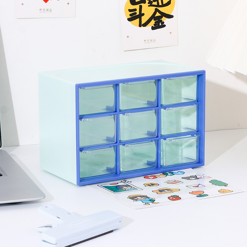 DIY Plastic Storage (mixed)