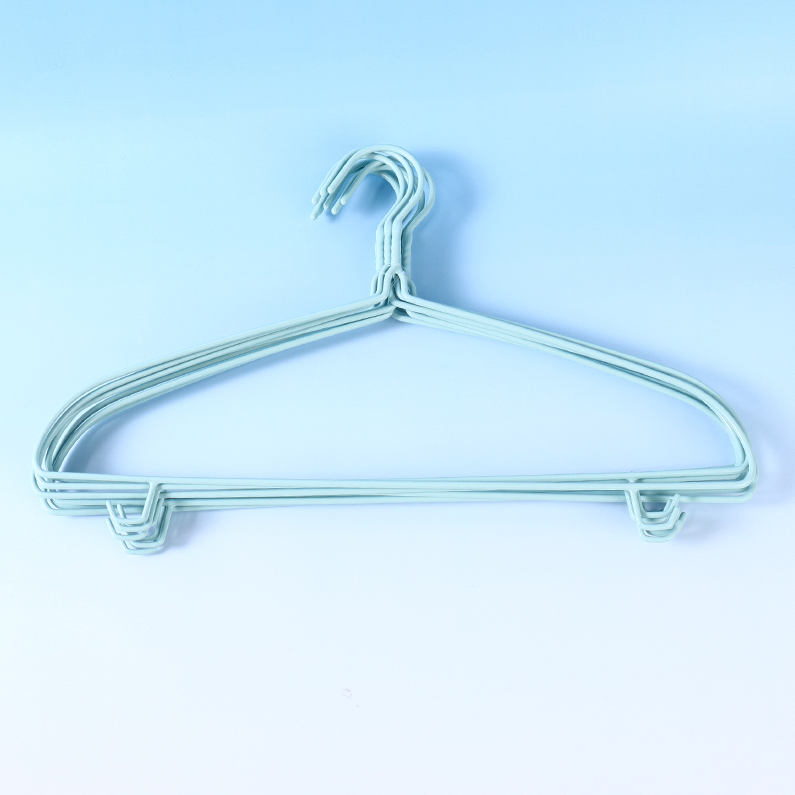 17" Shoulder Dip coat hanger with hook /8 pieces (mixed colo