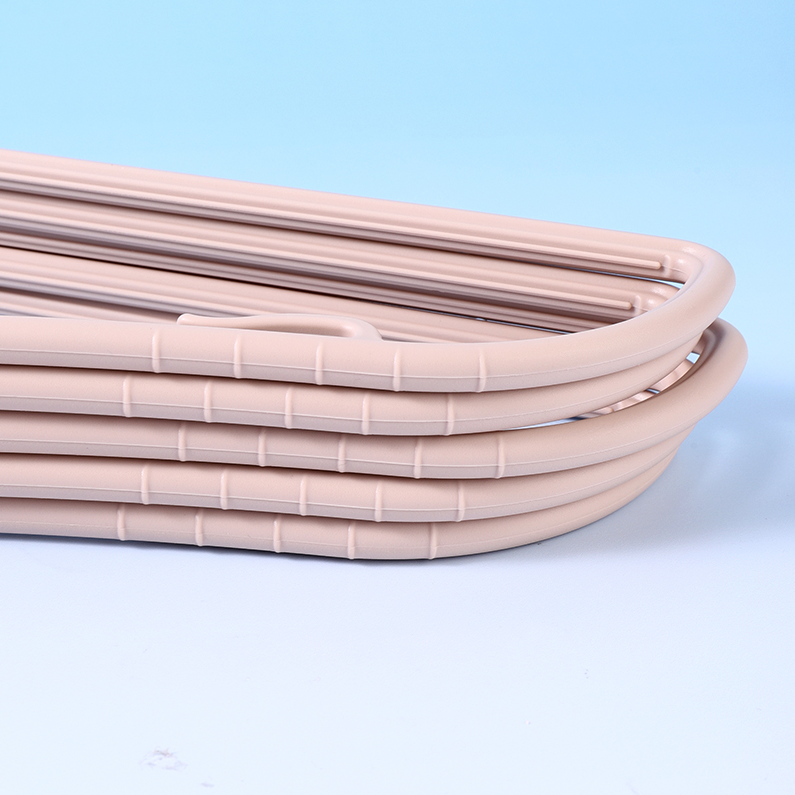 16" Shoulder plastic coat hanger /5 packs (mixed colors)