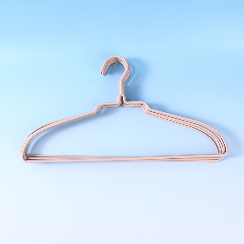 17" Plastic Coating Clothes Hanger 8 PCS