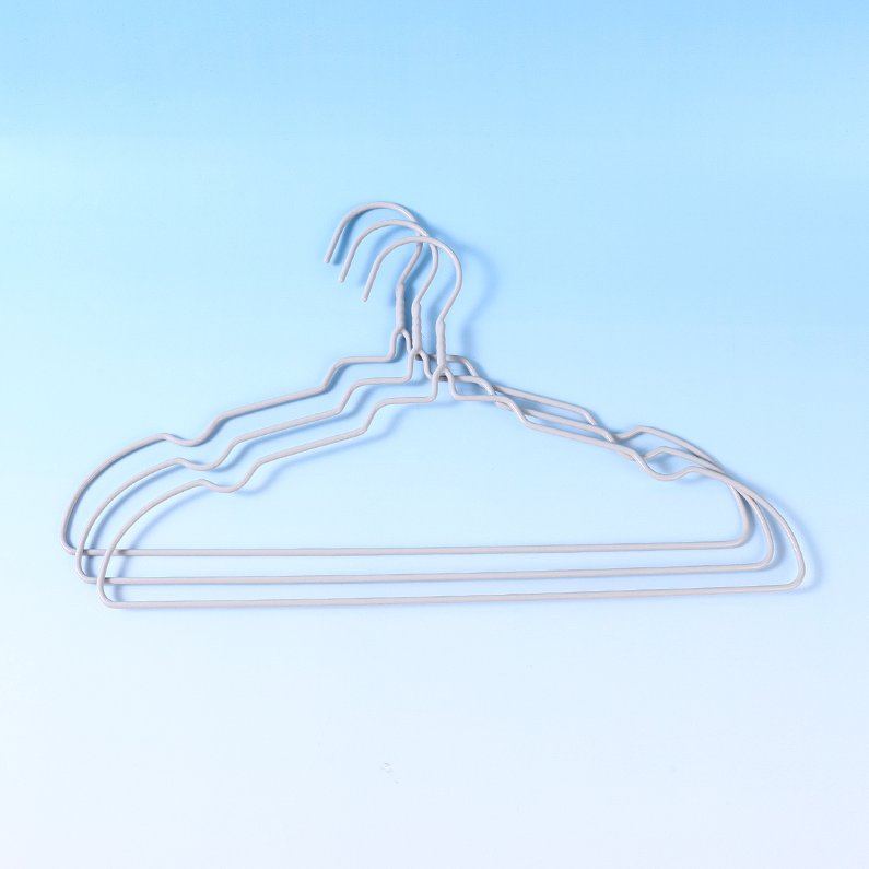 16" Shoulder Plastic coat hanger /8 packs (mixed colors)