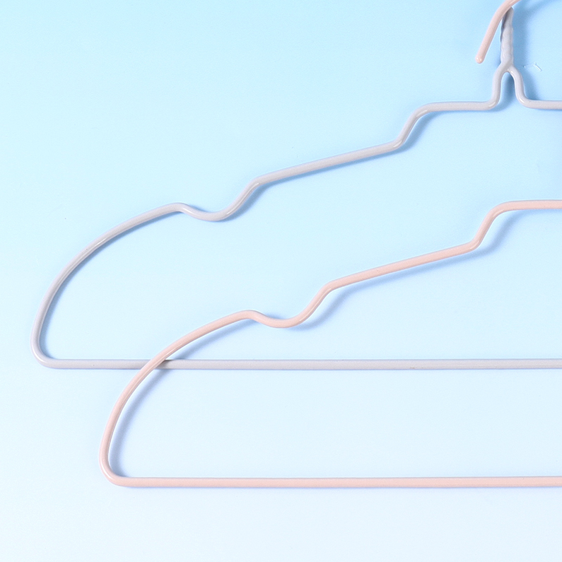 16" Shoulder Plastic coat hanger /8 packs (mixed colors)