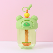 600ml/20.2fl.oz. DuoDuoCup Stirring Straw Plastic Cup (Green)