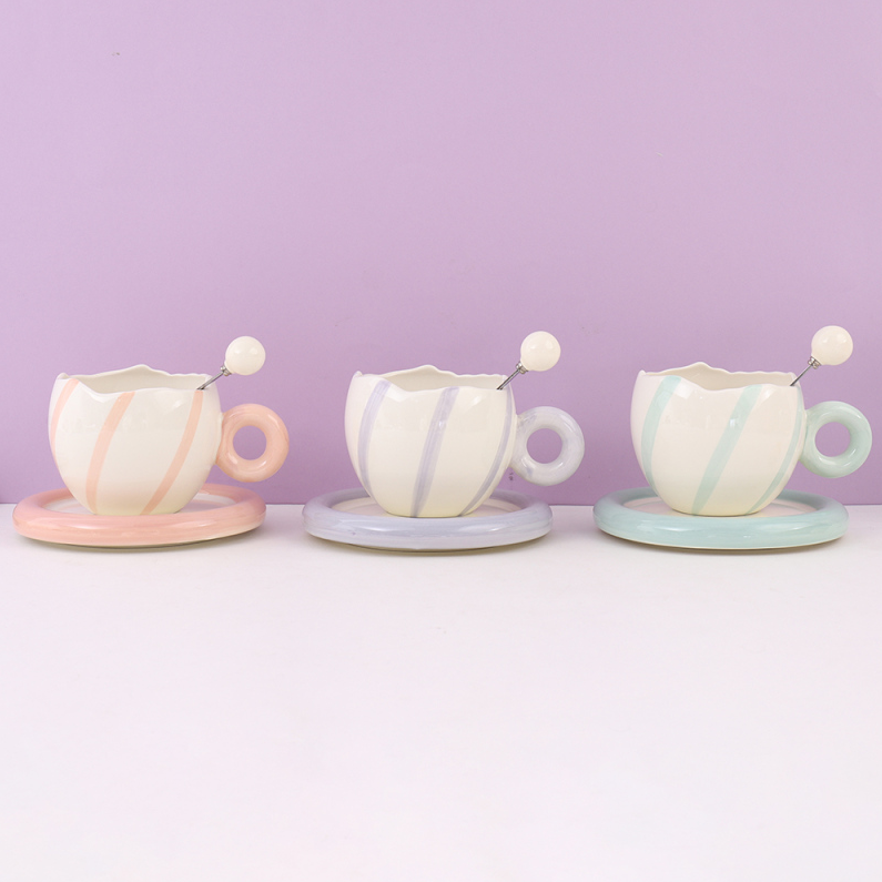 350ml/11.83fl.oz. Eggshell Shaped Ceramic Cup