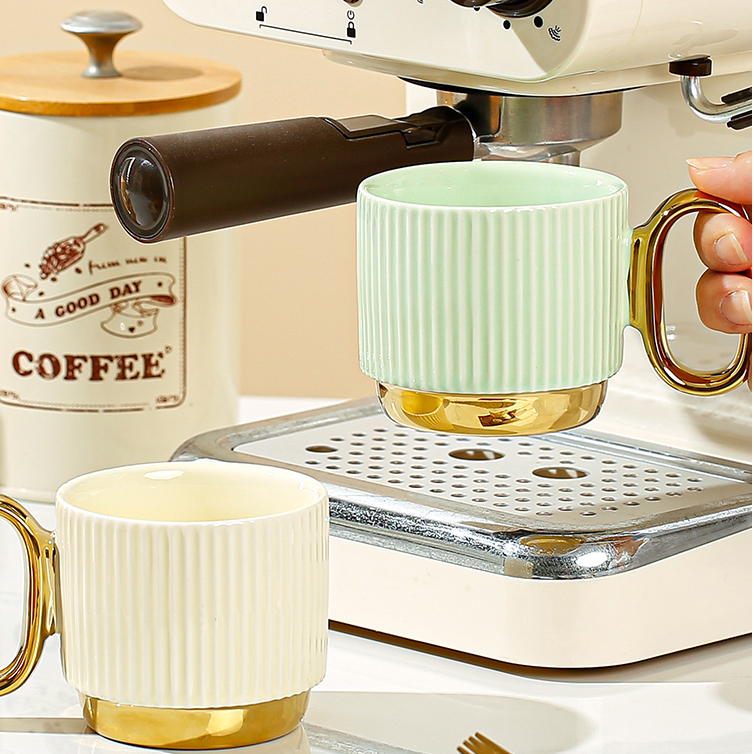 220mL/7.43fl.oz. Light Luxury Gold Plated Striped Ceramic Cu