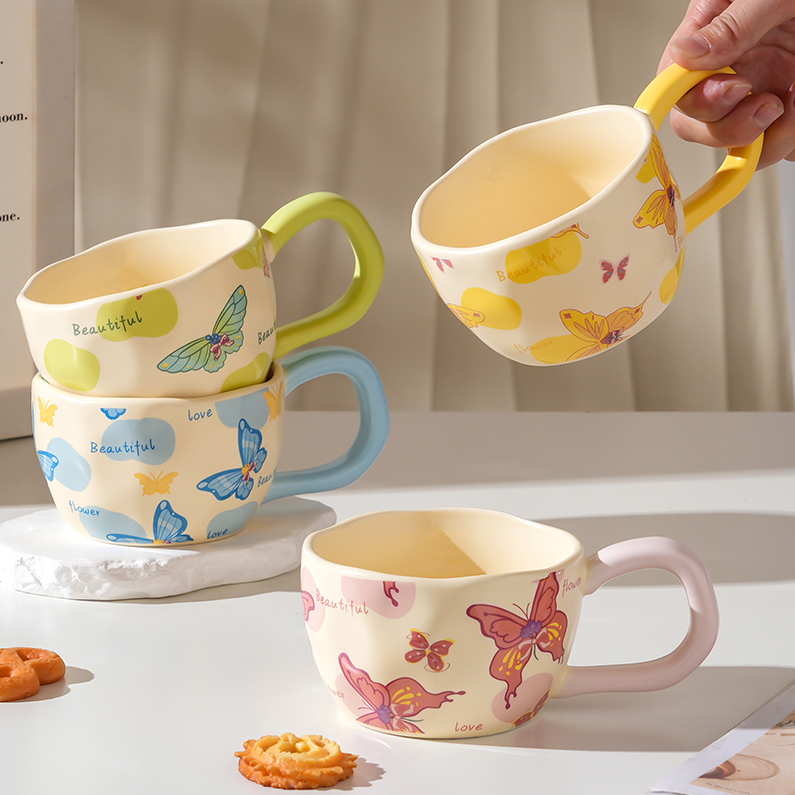 320mL/10.82fl.oz. Dreamy Butterfly Ceramic Cup