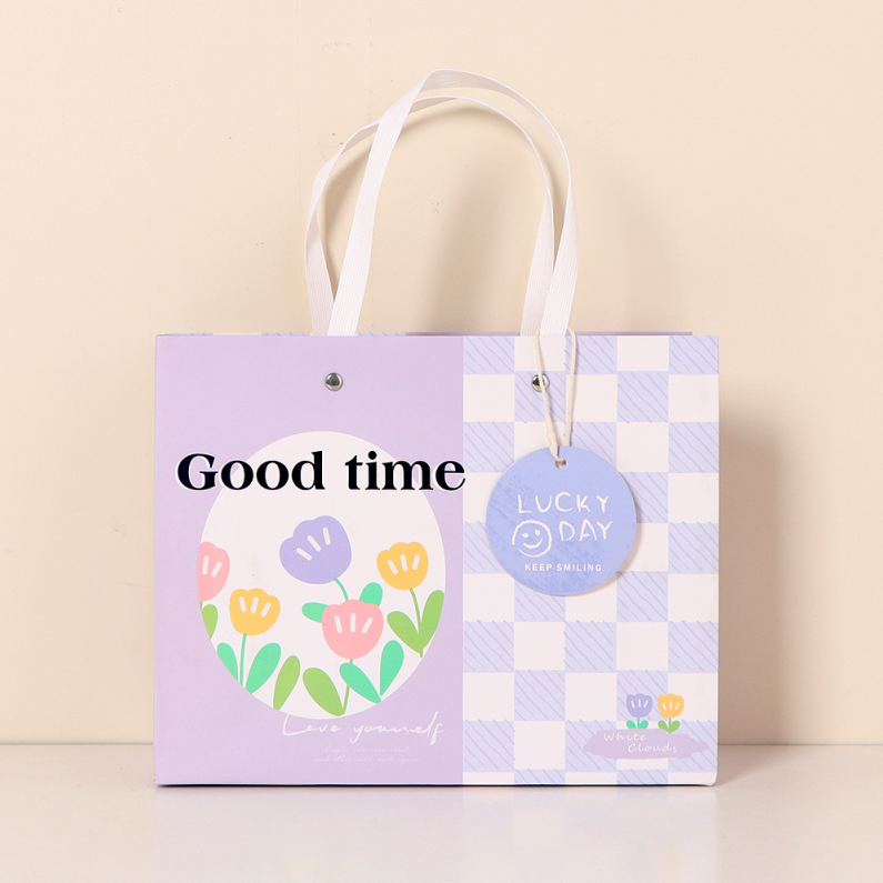 Romantic tulip square gift bag