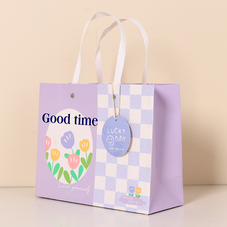 Romantic tulip square gift bag