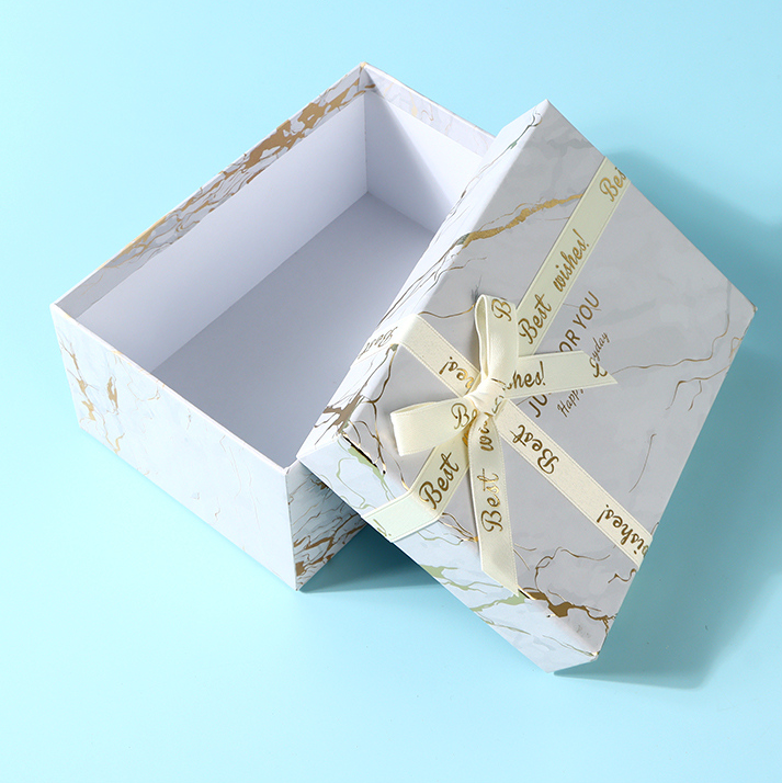 Golden Marble Pattern White Rectangular Gift Box (S)