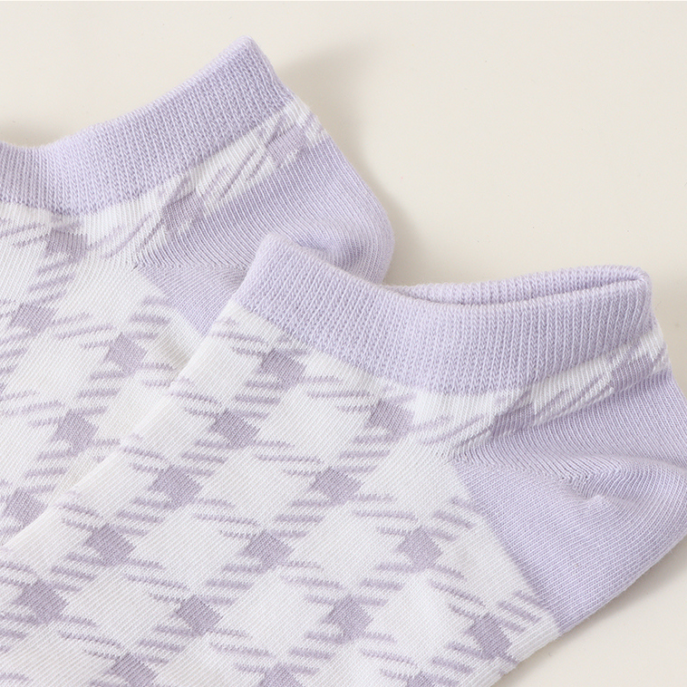 Two pairs of Fresh plaid comfort Socks for women (mixed colo