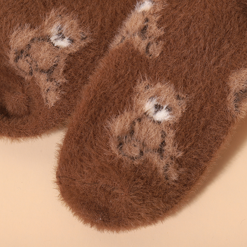 Hairy bear series women's mid-tube socks