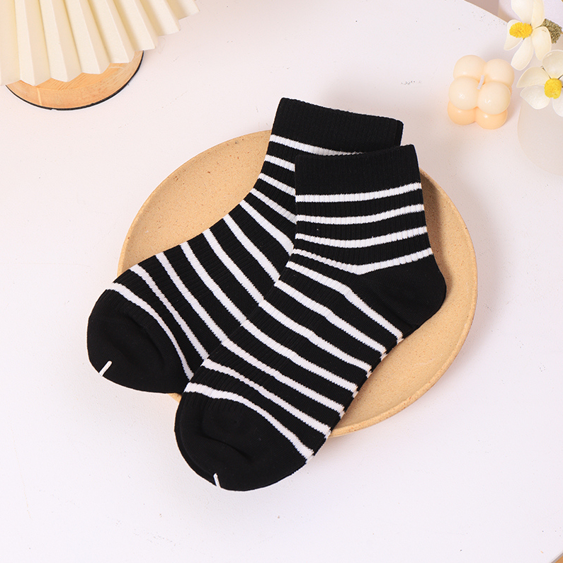 Men's Short Socks (two pairs)