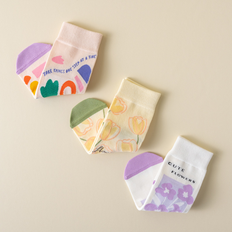 1 Double Spring Flower Sea Antibacterial Couple Socks (mixed