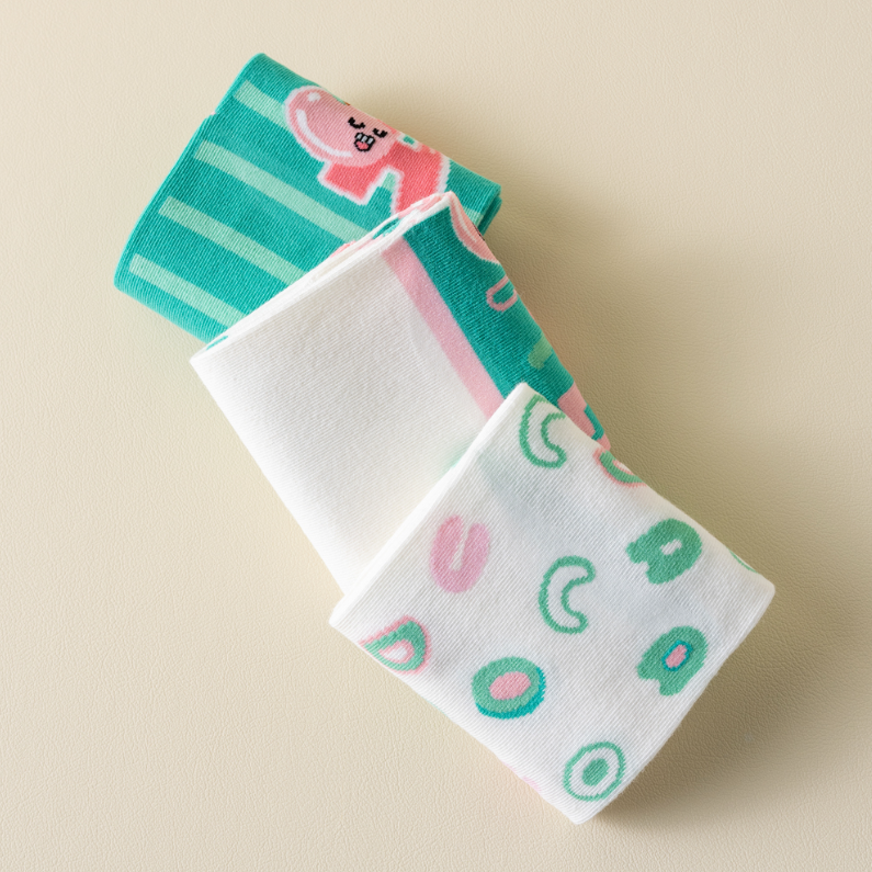 1 Pair of stylish Apple Antibacterial Couple Socks (Mixed)