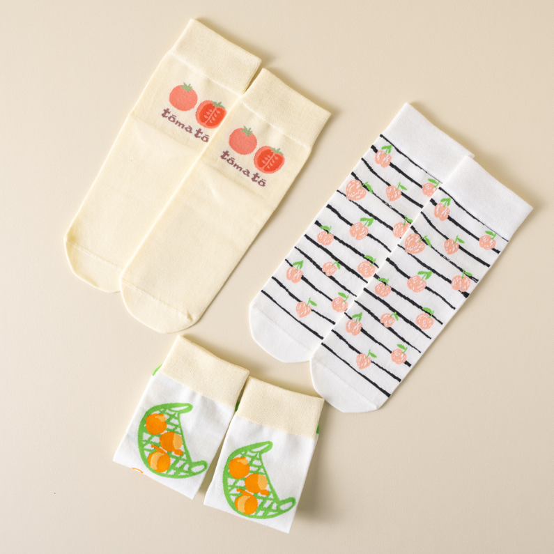1 Pair of Fun Fruit antibacterial Couple Socks (mixed)