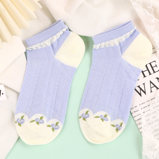 2 pairs of Blue Floral Bear Comfort Socks for Women (mixed)
