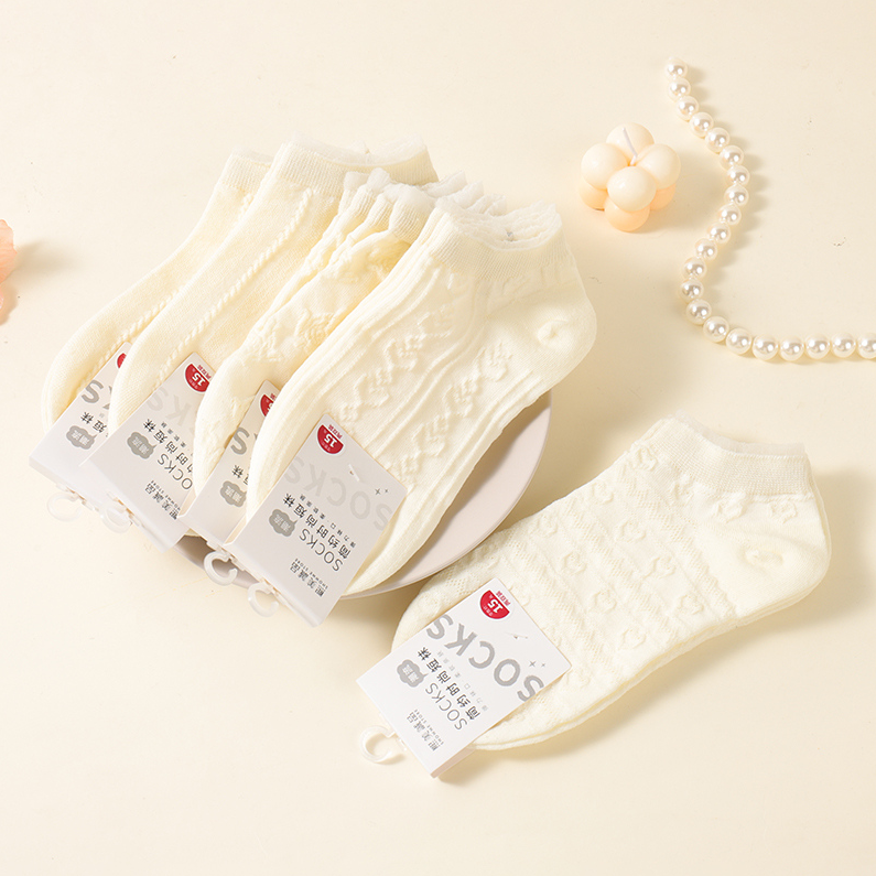 Women's white lace socks (2 pairs)