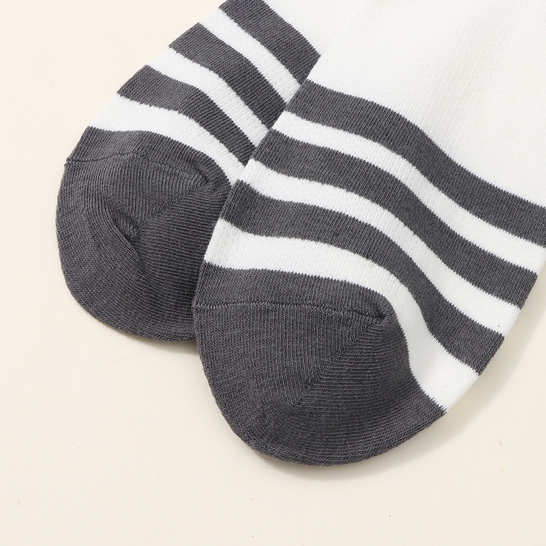 Black and White Striped series men's socks (two pairs)