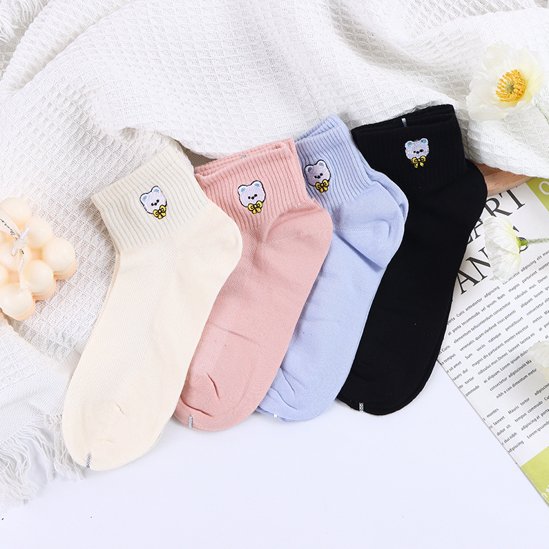 Bow Tie Bear Women's Socks (2 pairs)