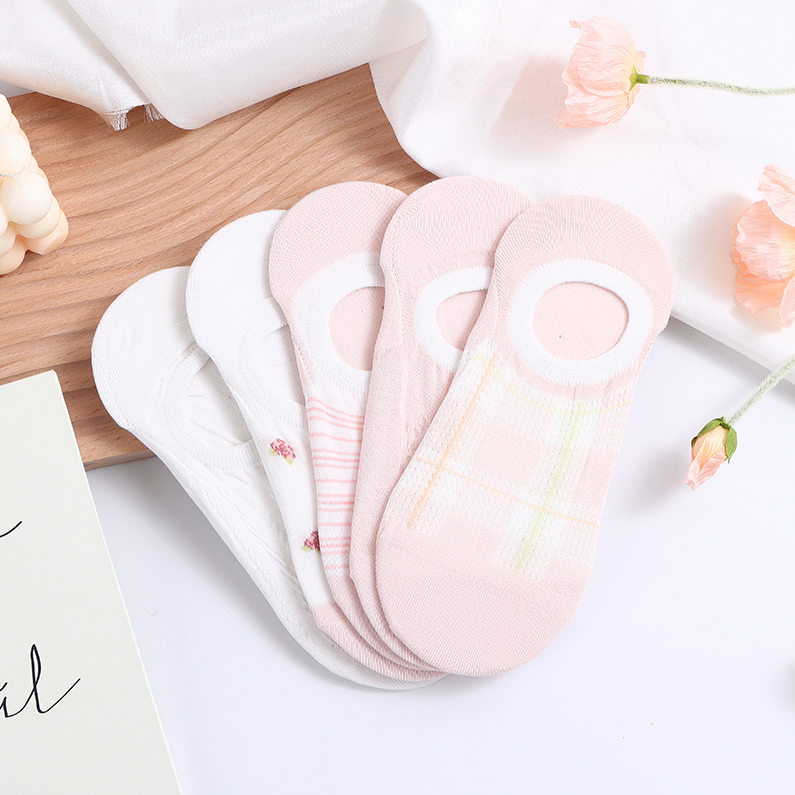 Pink Rabbit Series Invisible Socks for Women (2 pairs)