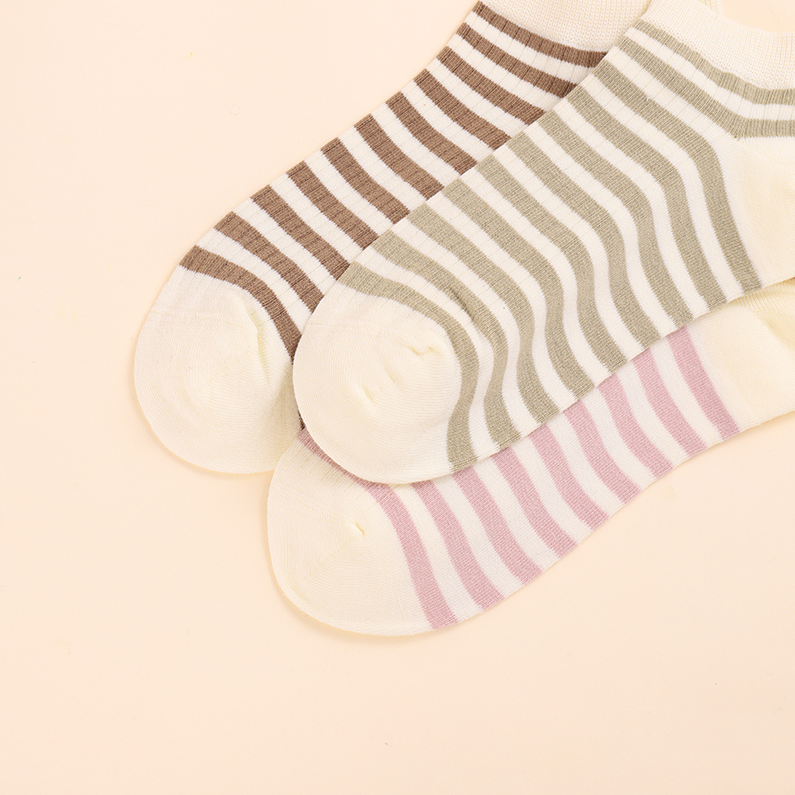 Women's classic striped socks (2 pairs)
