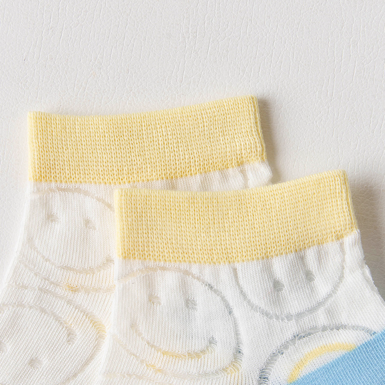 2 pairs of Fun Smiley Jacquard Comfortable Women's Socks (Mi