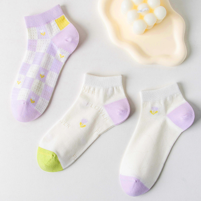 2 pairs of Purple Floral Jacquard Comfort Socks for Women (M