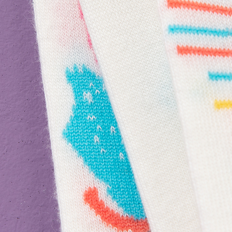 2 Pairs of Art Illustration comfortable Women's boat Socks (