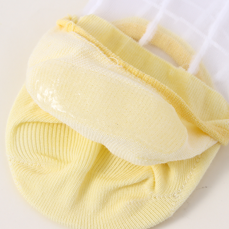 Bear Flower Series Cass Lady Invisible Socks (two pairs)