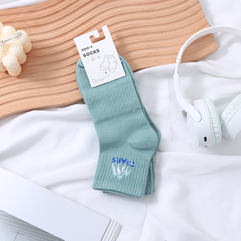Snow Mountain Jacquard Men's Mid-Calf Socks 2 Pairs