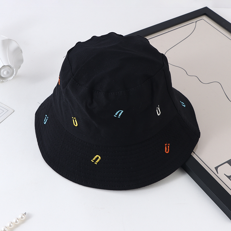 Monogrammed fisherman's hat. - Black
