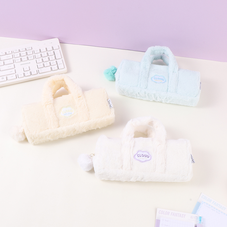 Zhi Zhi Coconut Cloud Large Square Plush Pen Case L